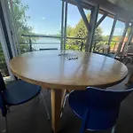 Pêcheur Au Bord Du Lac, Accès Lac, 2ch Chalet *