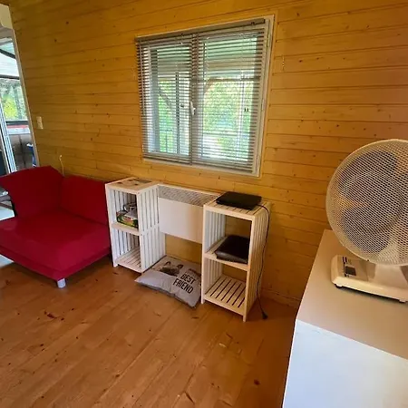 Chalet Chalet Pecheur Au Bord Du Lac, Acces Lac, 2Ch Lacapelle-Viescamp