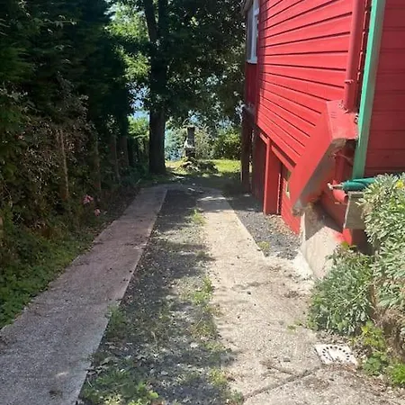 Chalet Pecheur Au Bord Du Lac, Acces Lac, 2Ch