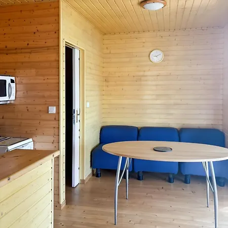 Pecheur Au Bord Du Lac, Acces Lac, 2ch 木屋