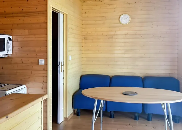 Pecheur Au Bord Du Lac, Acces Lac, 2ch 木屋